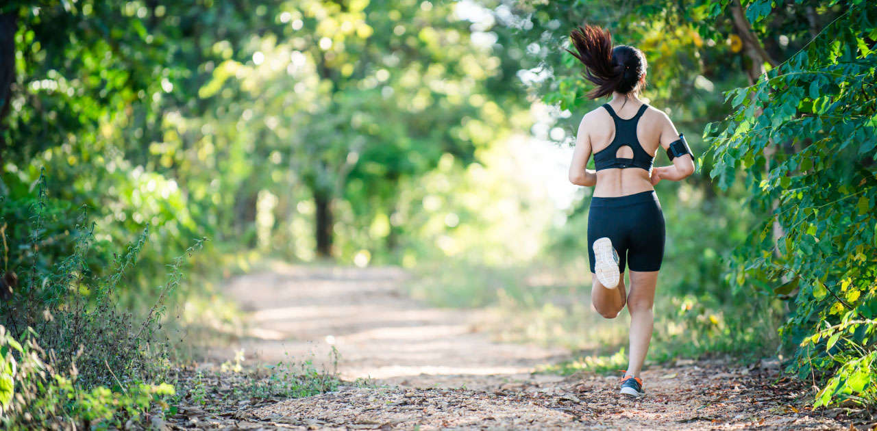 Fitness for Business. So kommst du fit durch deinen Arbeitsalltag. Fitness for Business. So kommst du fit durch deinen Arbeitsalltag.