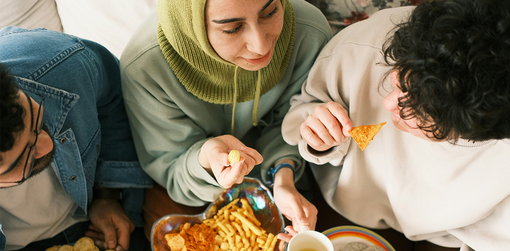 Kleine Snacks, großer Effekt: So bleiben Körper & Geist im Job top